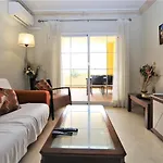 Port Olivian Apartment *