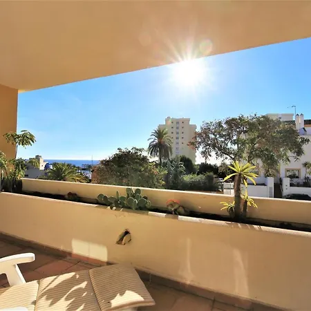 Апартаменты Port Olivian Эстепона