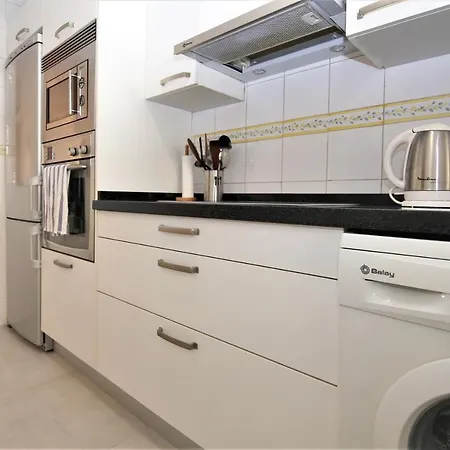 Port Olivian * אסטפונה