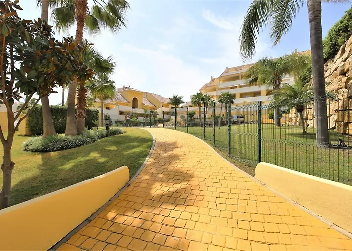 Port Olivian Estepona